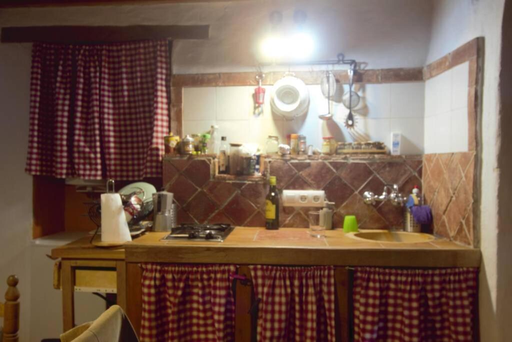 Casa En Fortaleza Medieval カステリャール・デ・ラ・フロンテラ エクステリア 写真