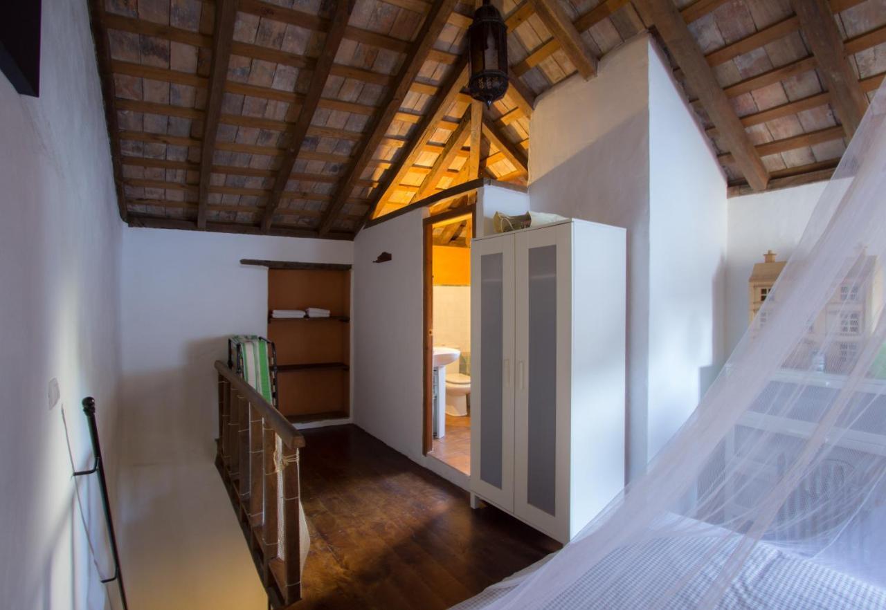 Casa En Fortaleza Medieval カステリャール・デ・ラ・フロンテラ エクステリア 写真